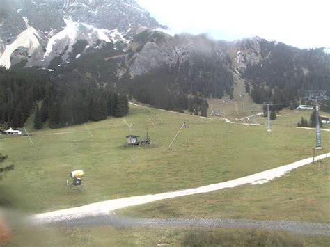 Webcam Ehrwalder Alm, Ehrwalder Almbahn /。